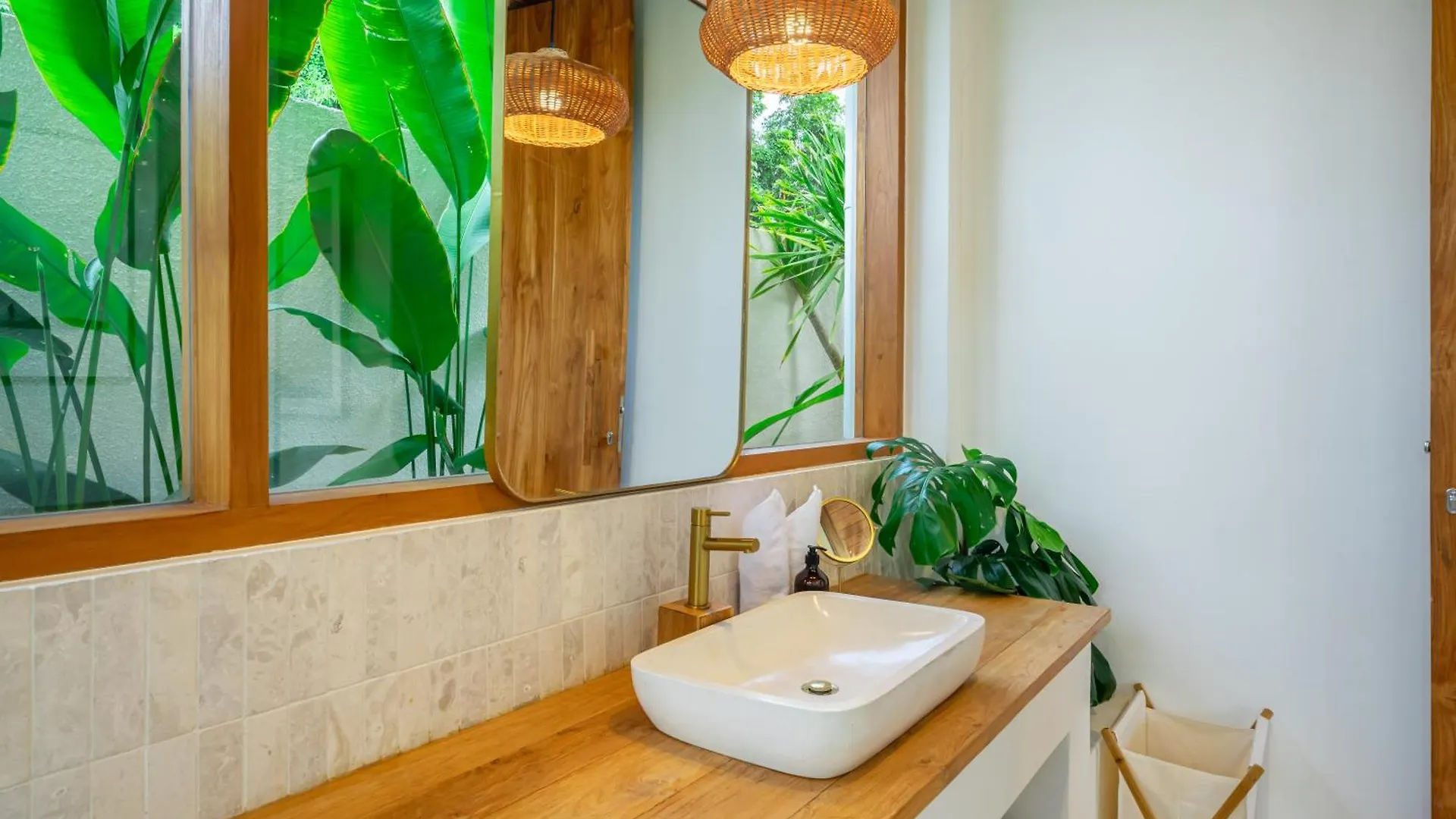 Villa Lila Bingin Uluwatu  Uluwatu (Bali)